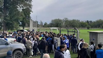 Gimnasia entrenó con público, como en los viejos tiempos de Carlos Griguol