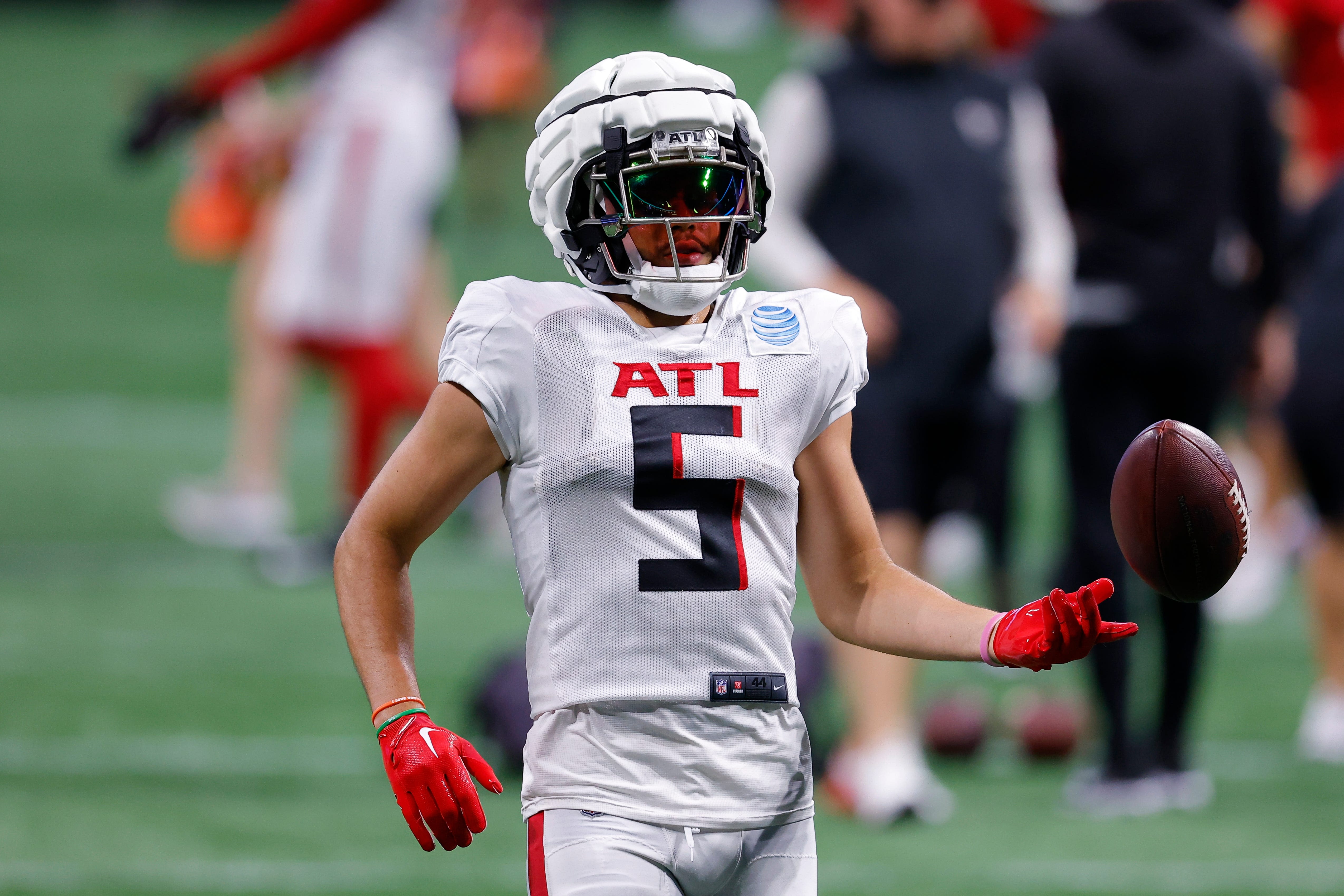 Falcons WR Drake London was mic'd up for joint practice with Dolphins