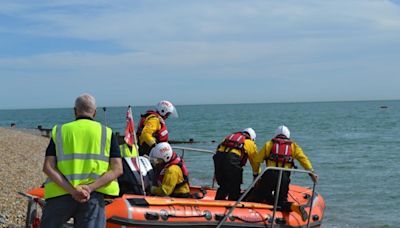 Inflatable with four children on board capsizes at sea