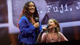 Alanis Morissette Sings “Ironic” with Daughter Onyx for Her 8th Birthday: Watch