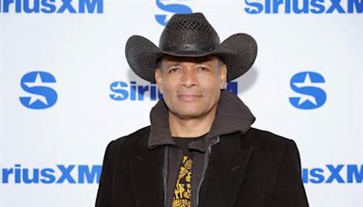 Mario Van Peebles Set To Direct Drama Detailing Birth Of Rock n’ Roll