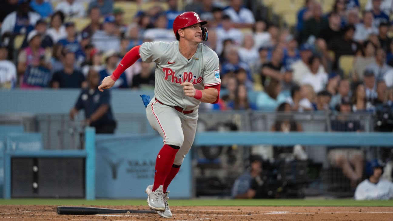 Phillies OF Hays goes on IL with kidney infection