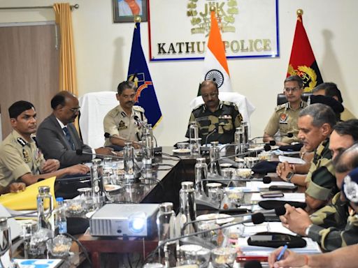 Senior Officers from BSF, Punjab, J&K Police formulate unified strategy to counter infiltration along IB