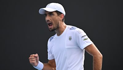 Pedro Cachin dio otro golpe en el Masters 1000 de Madrid, eliminó a Frances Tiafoe y su próximo rival será Rafael Nadal