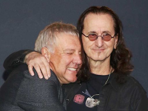 "We sound like a really bad tribute band": Alex Lifeson and Geddy Lee have been playing Rush songs together