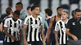 Botafogo, rival de Universitario en Copa Libertadores, separó a dos jugadores por indisciplina a poco del duelo en estadio Monumental