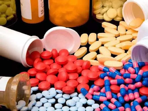 Taking too many medications can pose health risks. Here’s how to avoid them