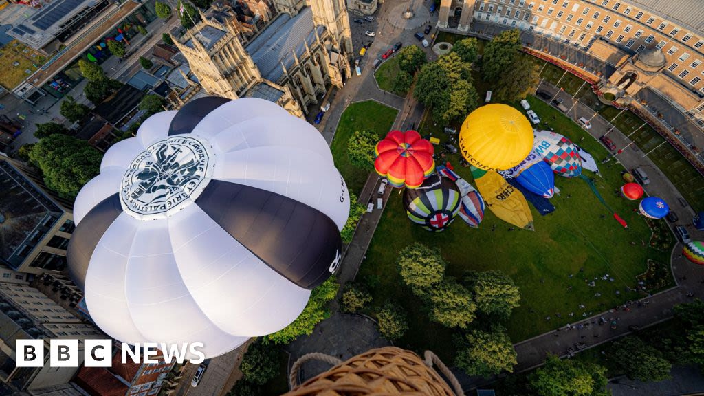 Bristol Balloon Fiesta countdown begins with sunrise ascent