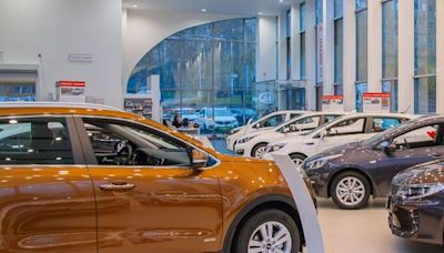 Investors in Bermaz Auto Berhad (KLSE:BAUTO) have seen stellar returns of 104% over the past three years
