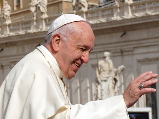 El papa Francisco criticó a los obispos conservadores estadounidenses y habló sobre la bendición a las parejas homosexuales