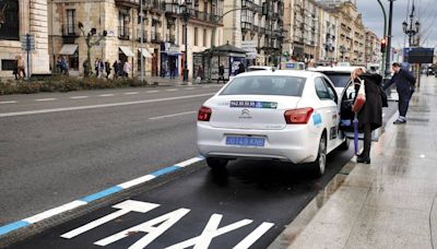 La Policía detiene a un hombre por robar una chaqueta de 248 euros de un maniquí en la calle Calvo Sotelo