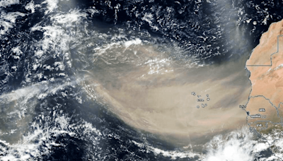 Una enorme nube de polvo del desierto de Sahara se dirige a América: ¿qué países serán afectados?