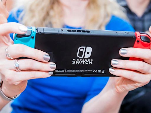 ... Reports Sluggish Sales Of Geriatric Flagship Console—Here’s What We Know About The Switch’s Successor
