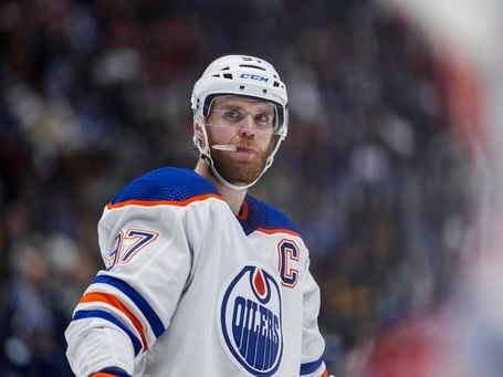 Connor McDavid, hockey's best player, finally gets a chance to win a Stanley Cup championship