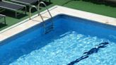 Fallece un hombre de 60 años en una piscina de un camping en la pedanía de Las Casas