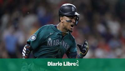 Miller lanza 7 entradas en cero y Marineros evitan que Astros amarren el Oeste