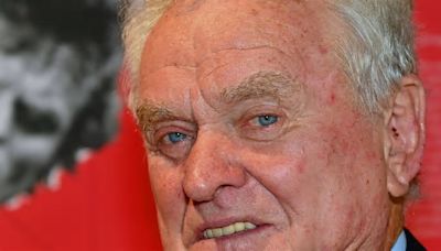 Bayern-Legende Sepp Maier Bei Ausstellung kommen ihm die Tränen