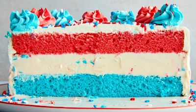 44 Next-Level Fourth of July Cakes To Celebrate Independence Day