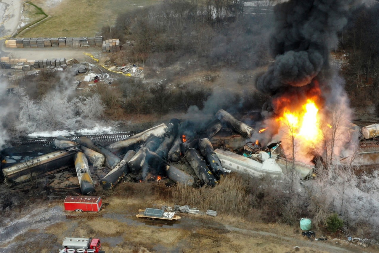 Norfolk Southern said ahead of the NTSB hearing that railroads will examine vent and burn decisions