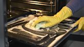 Simple 15-minute oven cleaning tip using just one ingredient