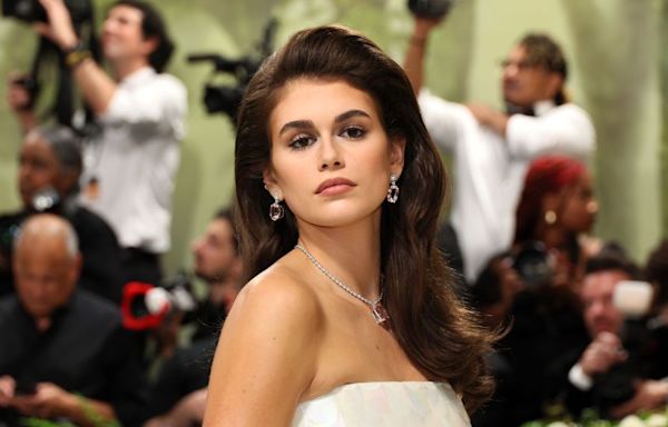 Kaia Gerber Is Pure Elegance in a White Sequin Gown at the 2024 Met Gala