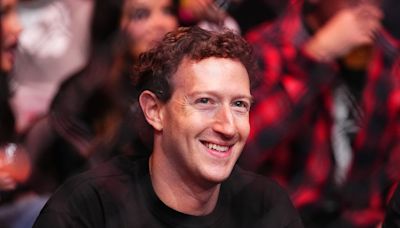 Mark Zuckerberg cumple los 40 tratando de deshacerse de todas sus etiquetas