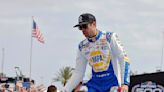 Chase Elliott, astro de NASCAR, se lastima en snowboarding