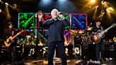 Tom Jones Denies 'Pure Rumor' That He Collapsed Onstage, Postpones Show Due to 'Viral Laryngitis'