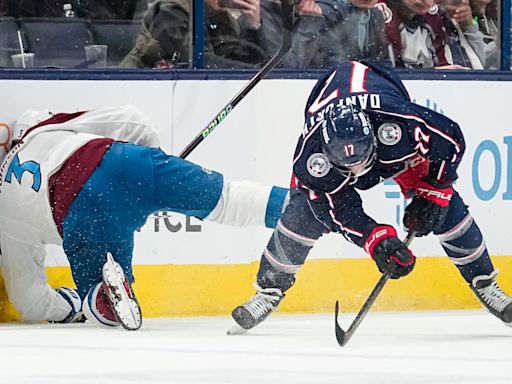 Columbus Blue Jackets reunite with defenseman Jack Johnson