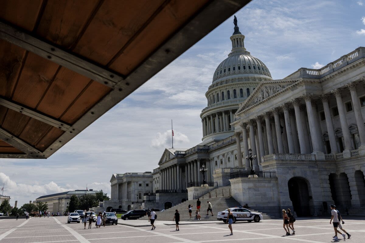 Wall Street’s Early Read Places Debt-Cap Deadline in Mid-2025