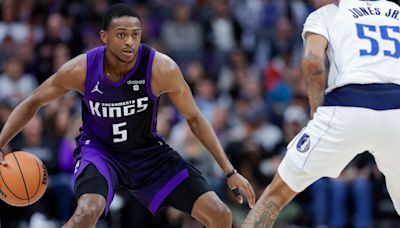 Rumors: De'Aaron Fox Uncommitted to Future Stay with Kings