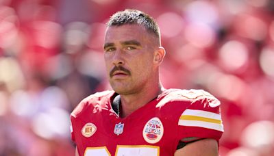 Travis Kelce Reveals ‘Killa Stache’ as He Returns for Kansas City Chiefs Training Camp