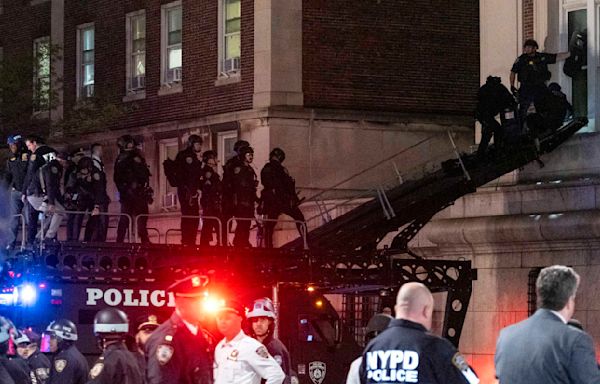 Police clear pro-Palestinian protesters from Columbia University’s Hamilton Hall