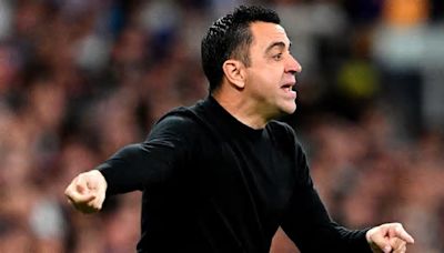 Xavi e la decisione di rimanere al Barcellona. Dal club: "Non c'erano dubbi"