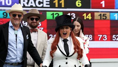 Country Music Fans Can't Stop Talking about Wynonna Judd's "Phenomenal" Kentucky Derby Performance
