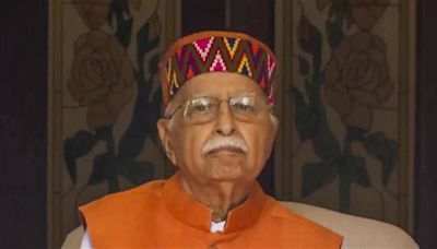 Veteran BJP leader Lal Krishna Advani admitted to AIIMS in Delhi