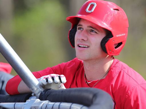 South Carolina baseball busy in transfer portal. Who’s staying, leaving for 2025?