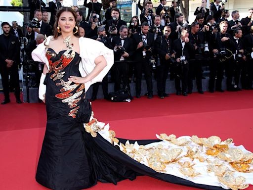 Cannes 2024: Aishwarya Rai Bachchan's Red Carpet Glory Matched By Her Sparkling Outfit