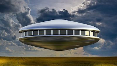 【有片】美國飛行秀驚見神祕UFO 14秒清晰直擊影片曝光 - 鏡週刊 Mirror Media