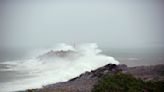 Tormenta Lee deja un muerto y a miles sin luz a su llegada a Nueva Inglaterra y Canadá