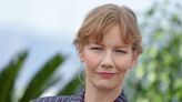 Sandra Hüller tauft Rettungsschiff für Geflüchtete und appelliert an Regierungen