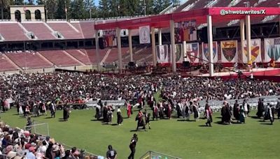 Stanford University students walk out of commencement - KYMA