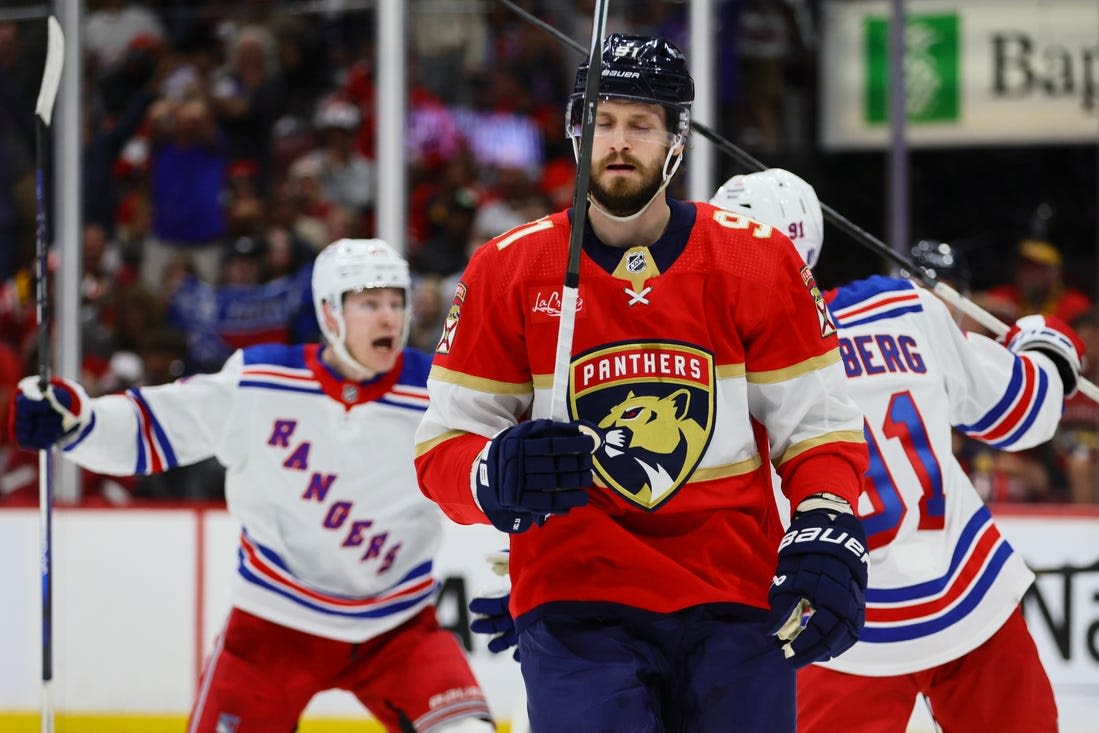 Deadspin | Panthers look to even series with 'no-panic' Rangers