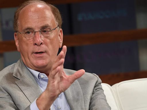 Billionaire BlackRock CEO Larry Fink runs the world's largest asset manager. Here's how he became one of the most powerful people in finance.