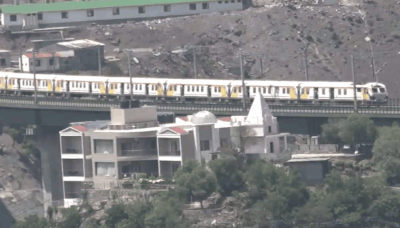 Watch: In a first, train crosses Chenab Rail Bridge - world's highest railway bridge | India News - Times of India