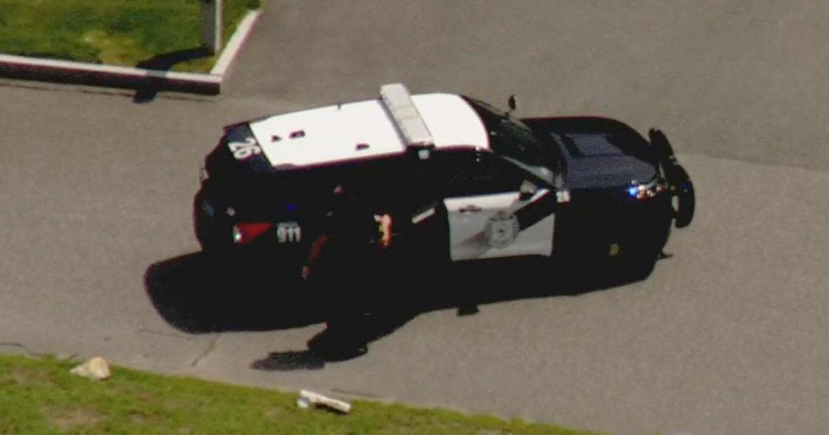 Masked man flashed gun at Massachusetts postal worker, prompting large search