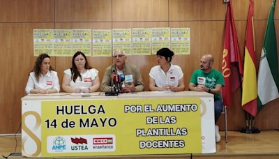 Más de 100.000 profesores de la enseñanza pública en Andalucía, en huelga por sus cada vez más precarias condiciones