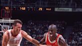How Alonzo Mourning Elbowing Scottie Pippen Motivated Michael Jordan In 1997 Conference Finals