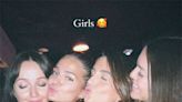 Laura Escanes hace piña con sus amigas de fiesta por Madrid