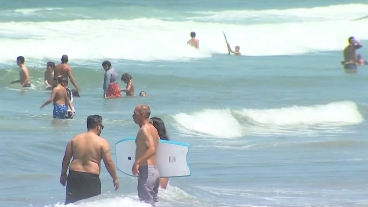 LA County health officials issue warning for 5 area beaches